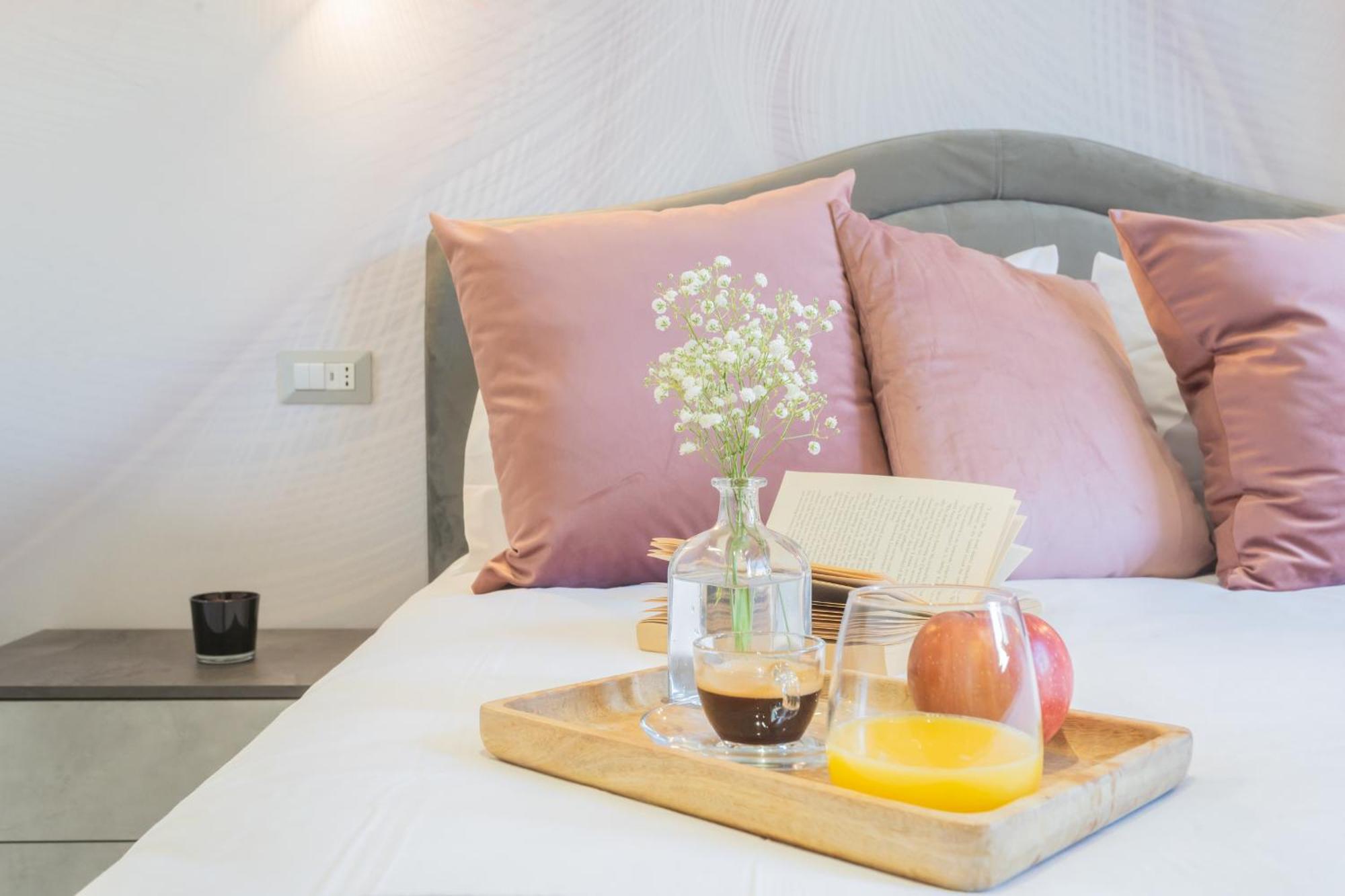 Cernobbio Dream Suites By Rent All Como Exterior foto